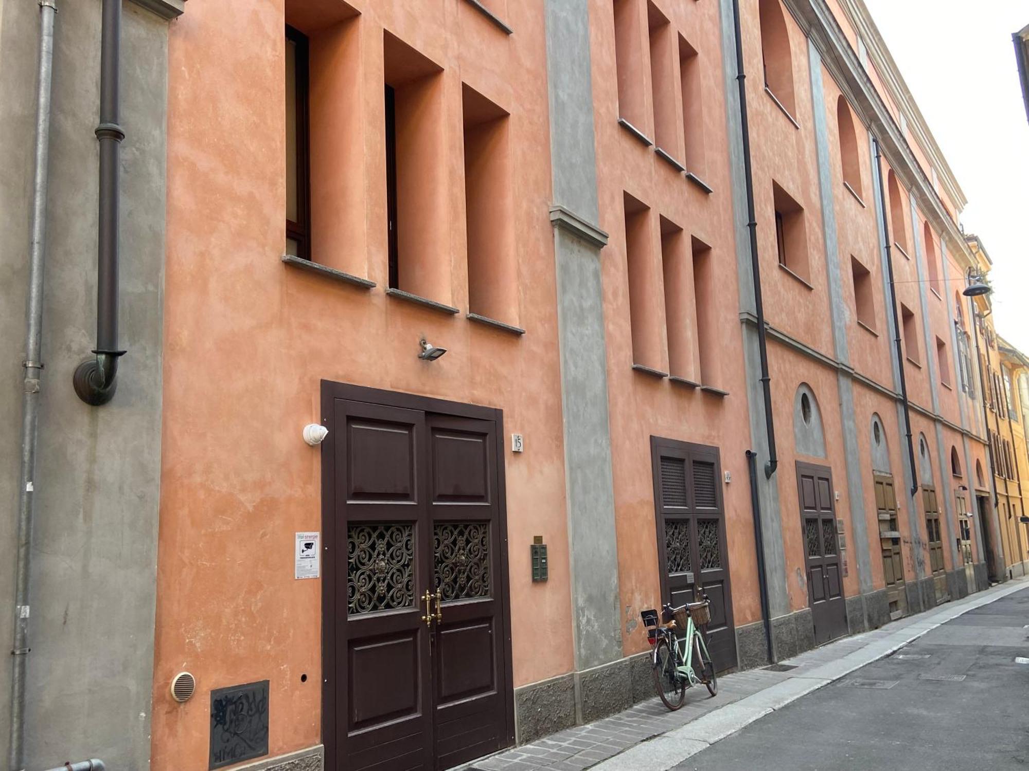 Ferienwohnung City Center - 50 Metri Dal Centro Storico Cremona Exterior foto